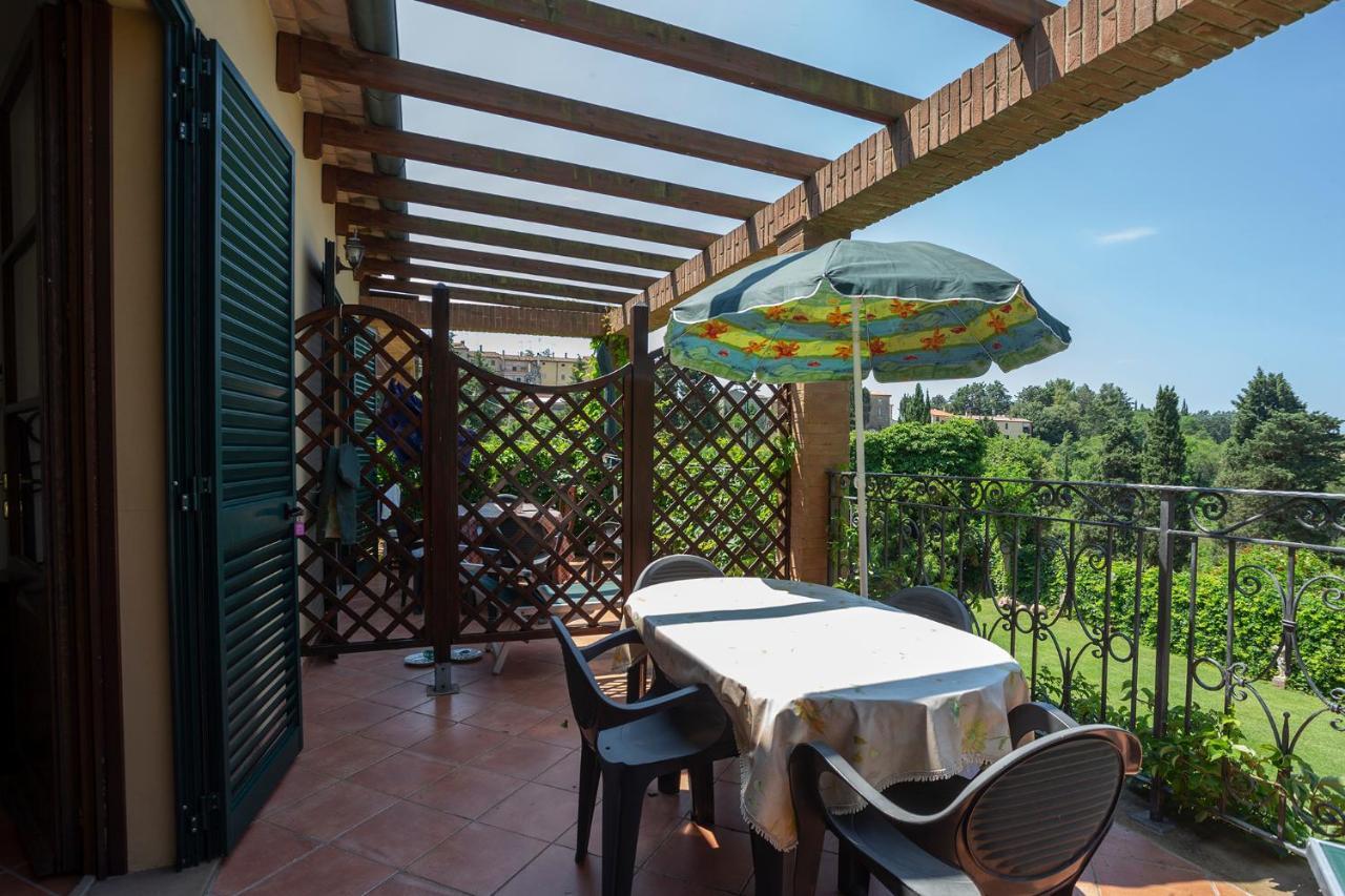 Aparthotel Elena 3*